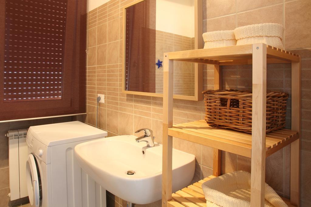 Summer And Winter Apartment Пескара Стая снимка